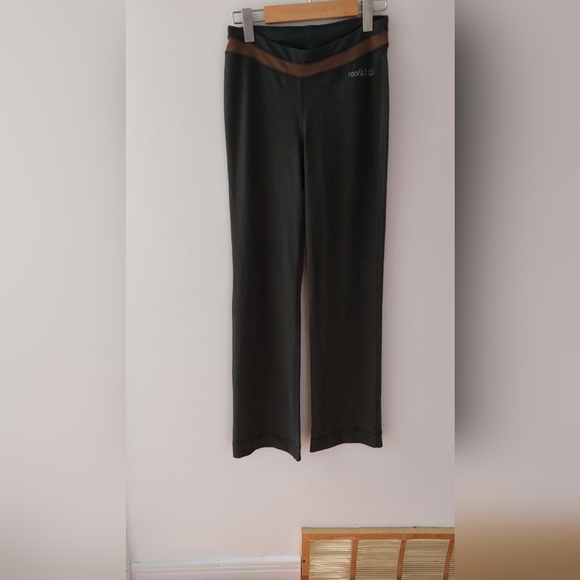 Roots 73 Gray Activewear pants for women - Picture 1 of 3